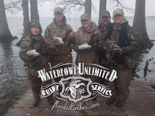 Best Reelfoot lake TN Guided duck hunting _ Flooded Timber
