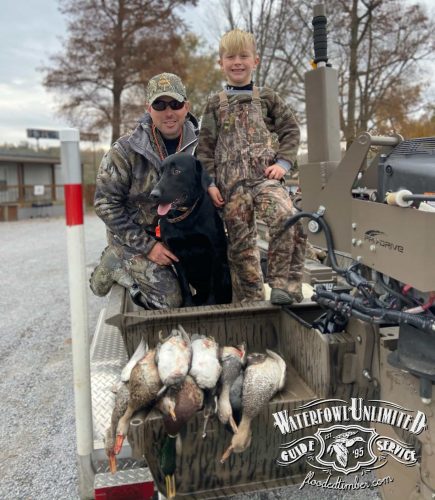 Duck hunts Lake Reelfoot _ Flooded Timber